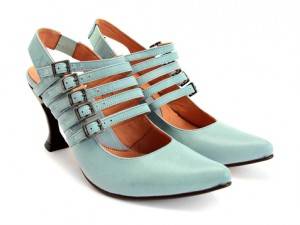 Macchiato Fluevogs Macchiato Fluevog shoes, pretty blue shoes with heels and many straps